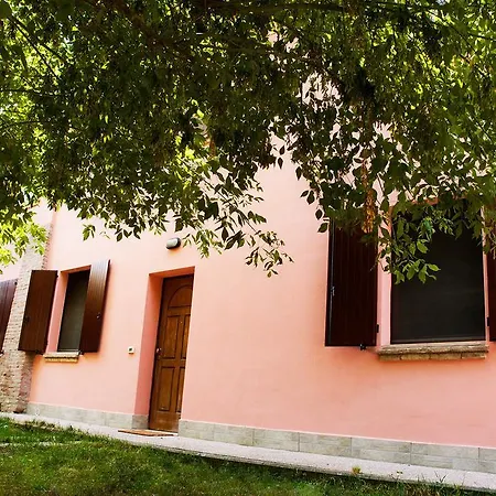 Rosada Bed & Breakfast *