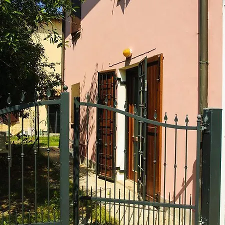 Rosada Alojamento de Acomodação e Pequeno-almoço San Donnino della Nizzola